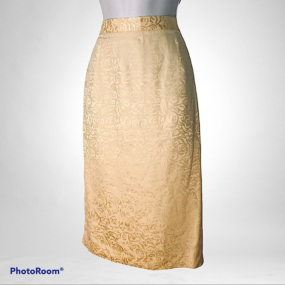 **10 FOR $50**80s SILK PENCIL SKIRT SOFT YELLOW FLORAL JACQUARD, LINED Sz 10